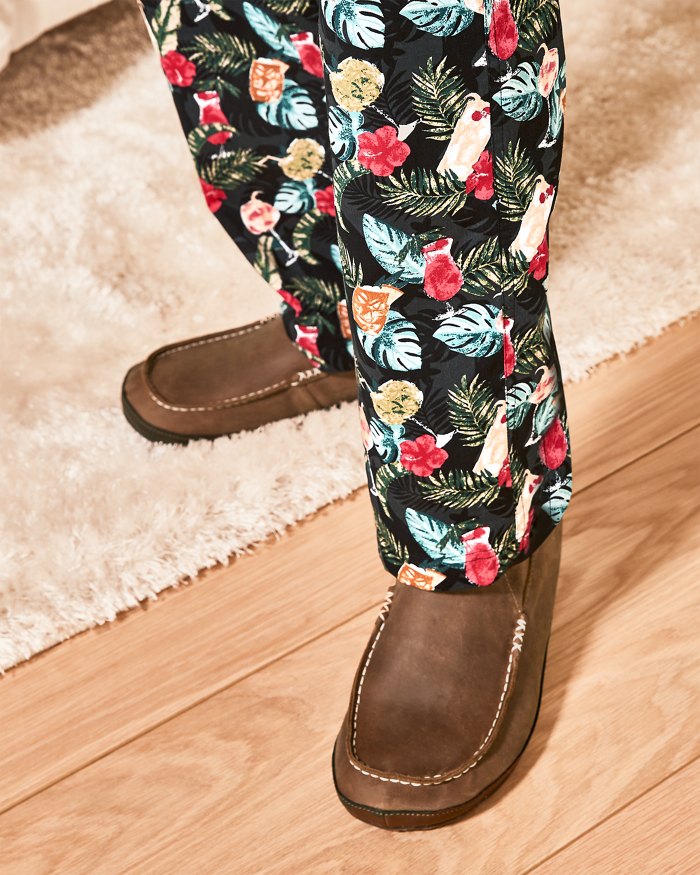 Men's OluKai Moloa Slippers - Image 12