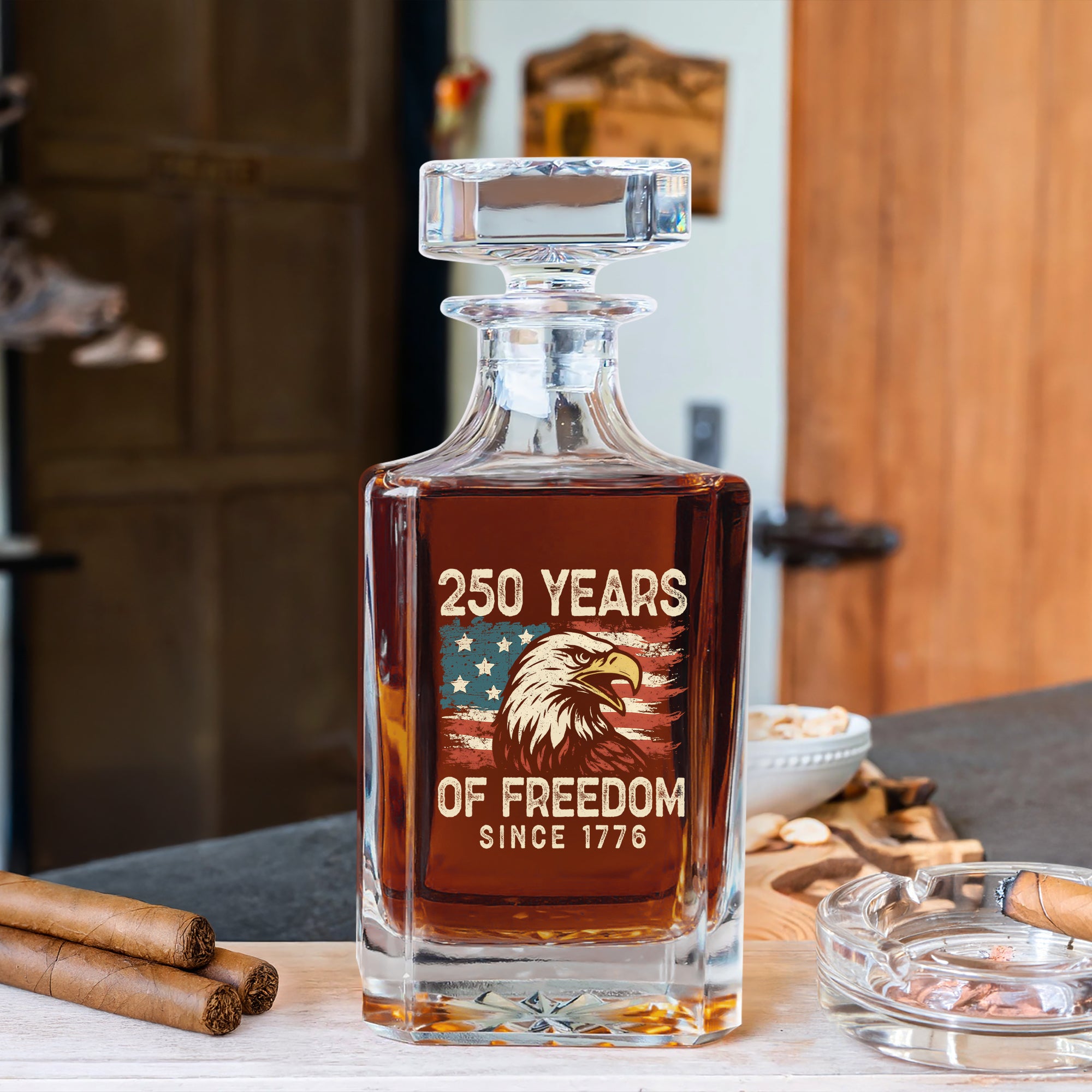 250 Years Of Freedom Since 1776 USA Bald Eagle America Flag Decanter HA75 897374 - Image 5