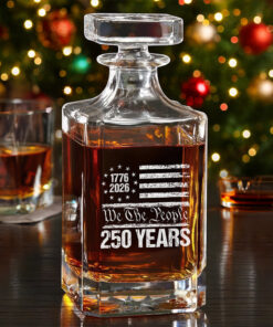 250 Years USA 250th Birthday 1776-2026 Eagle Flag Decanter