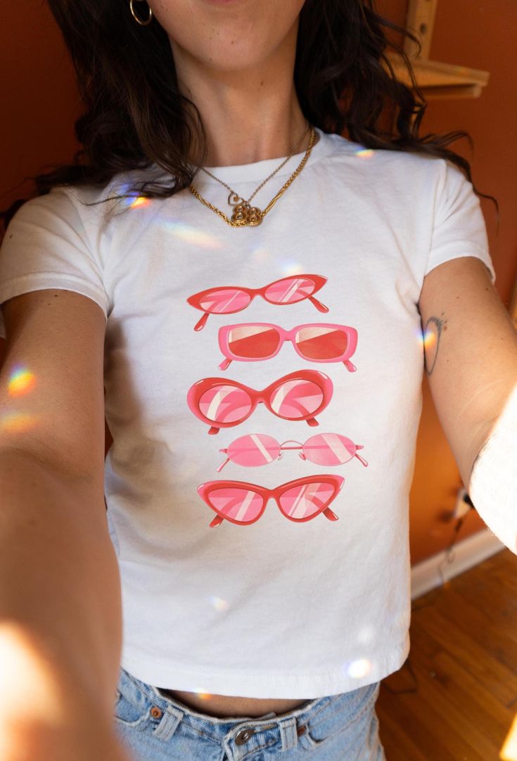 Pink Sunglasses Graphic Croptop, 90s Style Clothing, Womens Fitted Croptop