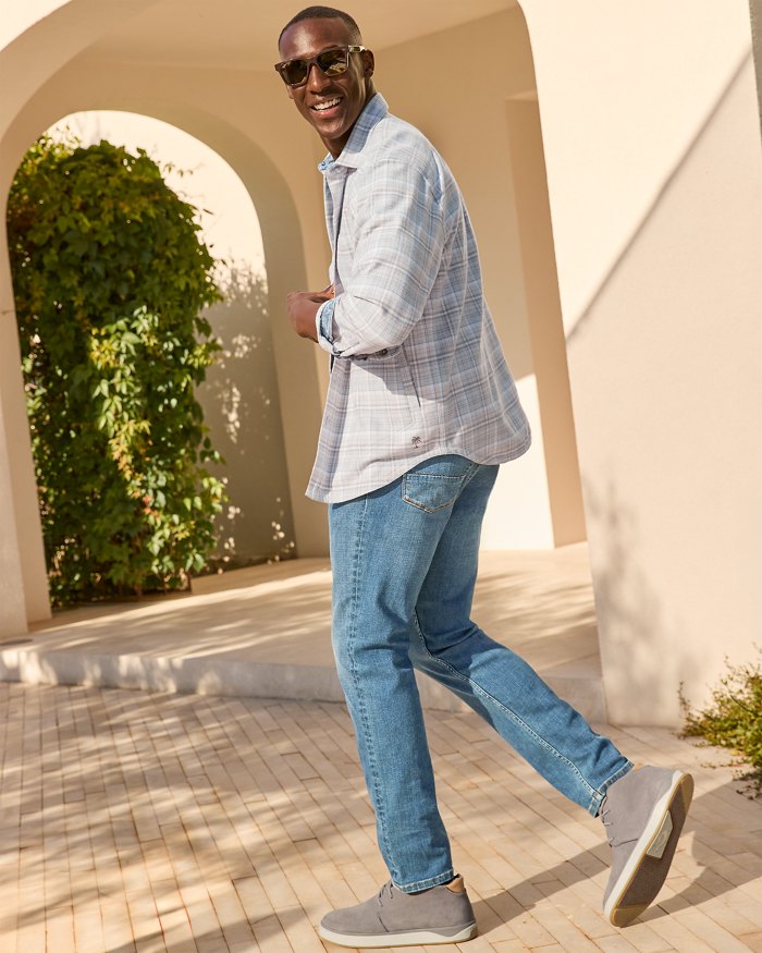 Men's OluKai Papaku'Ili Chukka Boots - Image 4