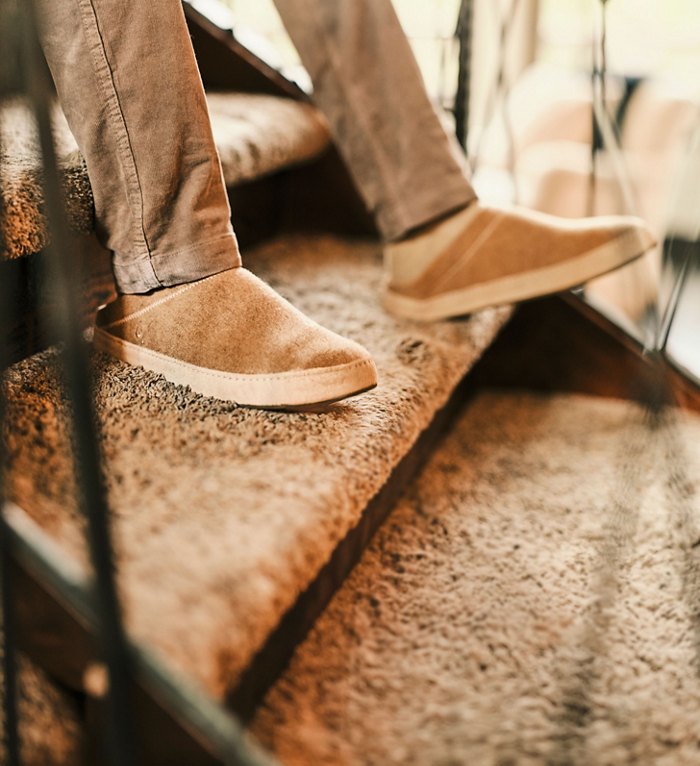 Men's OluKai Hamani Hulu Felt Mules - Image 4