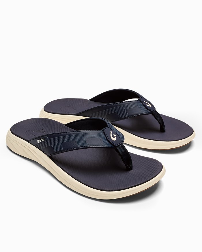 Men's OluKai Malana Sandals - Image 5