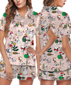 Cute Snoopy Christmas Satin Pajamas Short Set For Women, Adorable Holiday Sleepwear With Tree And Gift Print