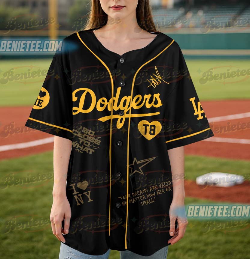 Dodgers x Tate McRae’s “Miss Possessive Tour” 2025 Jersey - Image 4