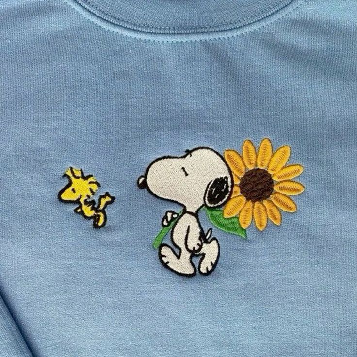 Snoopy Flower Embroidered Sweatshirt - Image 3
