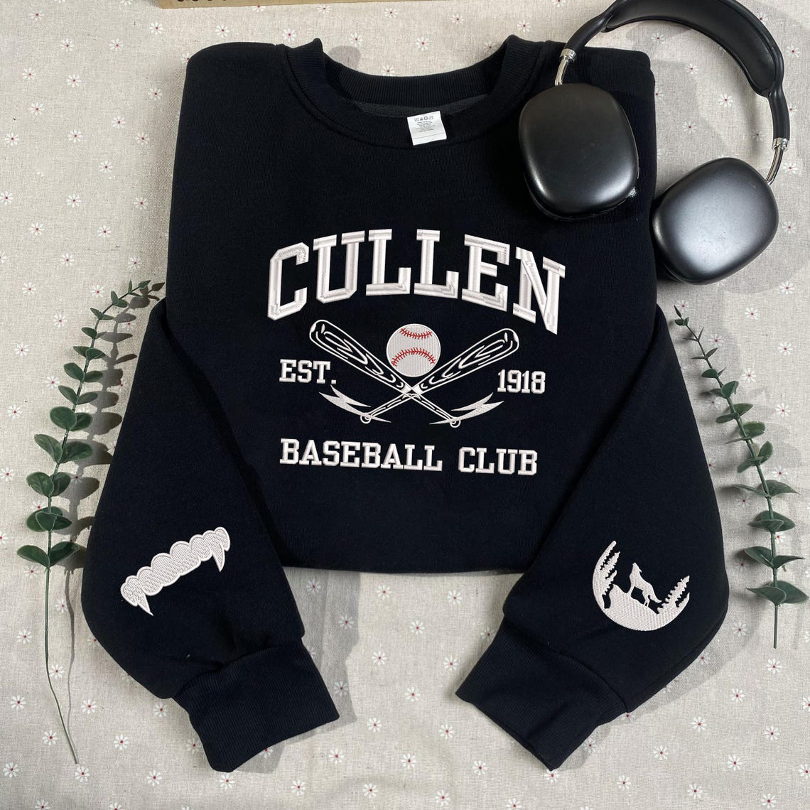 Twilight Hoodie,Cullen Baseball Club Sweatshirt, Vampire Fang Embroidered Shirt, Team Edward Team Jacob Sweater,Cullen Family Baseball Shirt - Image 3