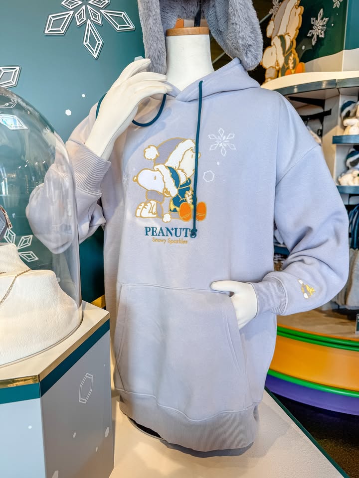 Cozy Fall Dog Embroidery Design: Autumn Leaves, Classic Cartoon Dog