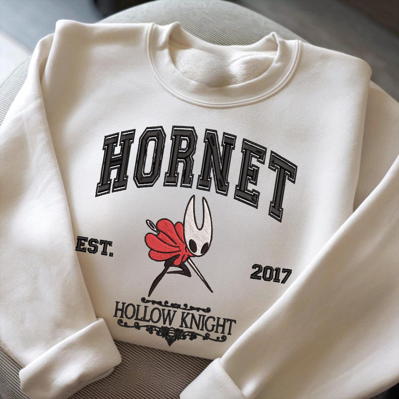 Embroidered Custom Vintage Hollow Knight Silksong Sweatshirt, Hollow Knight Characters Tee, Fan Hornet 2025 Tee - Image 6