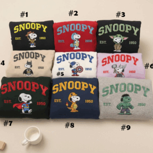 Embroidered Snoopy Sweatshirt – Cute Cartoon Crewneck, Vintage Snoopy Embroidery Pullover, Cozy Gift for Dog & Peanuts Lovers