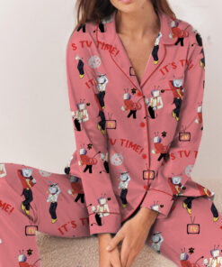 Tenna Deltarune ITS TV TIME Game Pajamas Set Long, Comfortable Stylish T-Shirt for Fans of Tenna Deltarune Loungewear Nightwear Women's Casual Tee