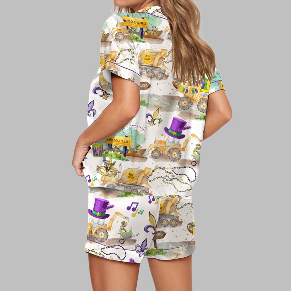 Throw Me Something Mister Mardi Gras Pajama Set For Women - Image 2