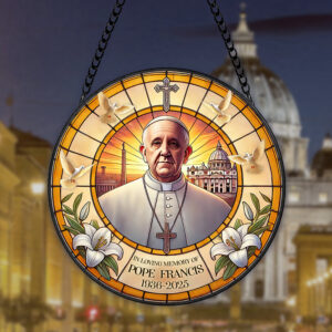 A Life of Grace – Pope Francis Memorial Stained Glass 04HULU230425