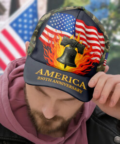 Alternative view of America 250 Years of Freedom Classic Cap