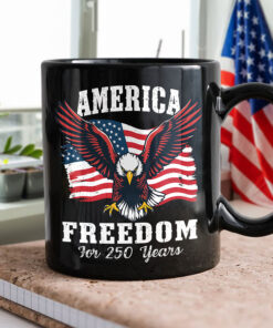 Alternative view of America 250 Years of Freedom Patriotic Eagle Flag Black Mug