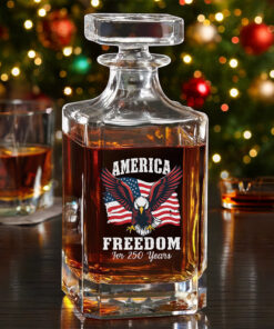 America 250 Years of Freedom Patriotic Eagle Flag Decanter