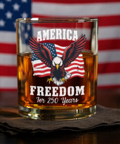 America 250 Years of Freedom Patriotic Eagle Flag Whiskey Glass