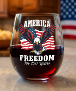 America 250 Years of Freedom Patriotic Eagle Flag Wine Glass