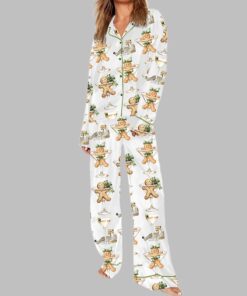 Alternative view of Cookie Wine Leopard Christmas Art Pajama Set