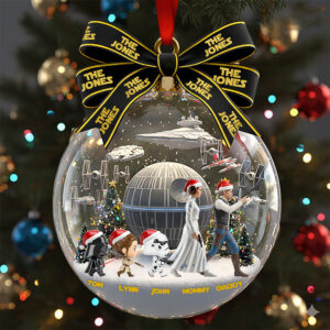 Alternative view of Family Walking Together Christmas Ornament Personalized Gifts For Family 01QHDT021025