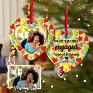 First Christmas Engaged Ornament, Personalized Gifts For Couple 01qhmg030925