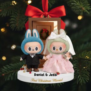 First Christmas Together Ornament - Personalized Gifts For Married Couples 01NALU081025