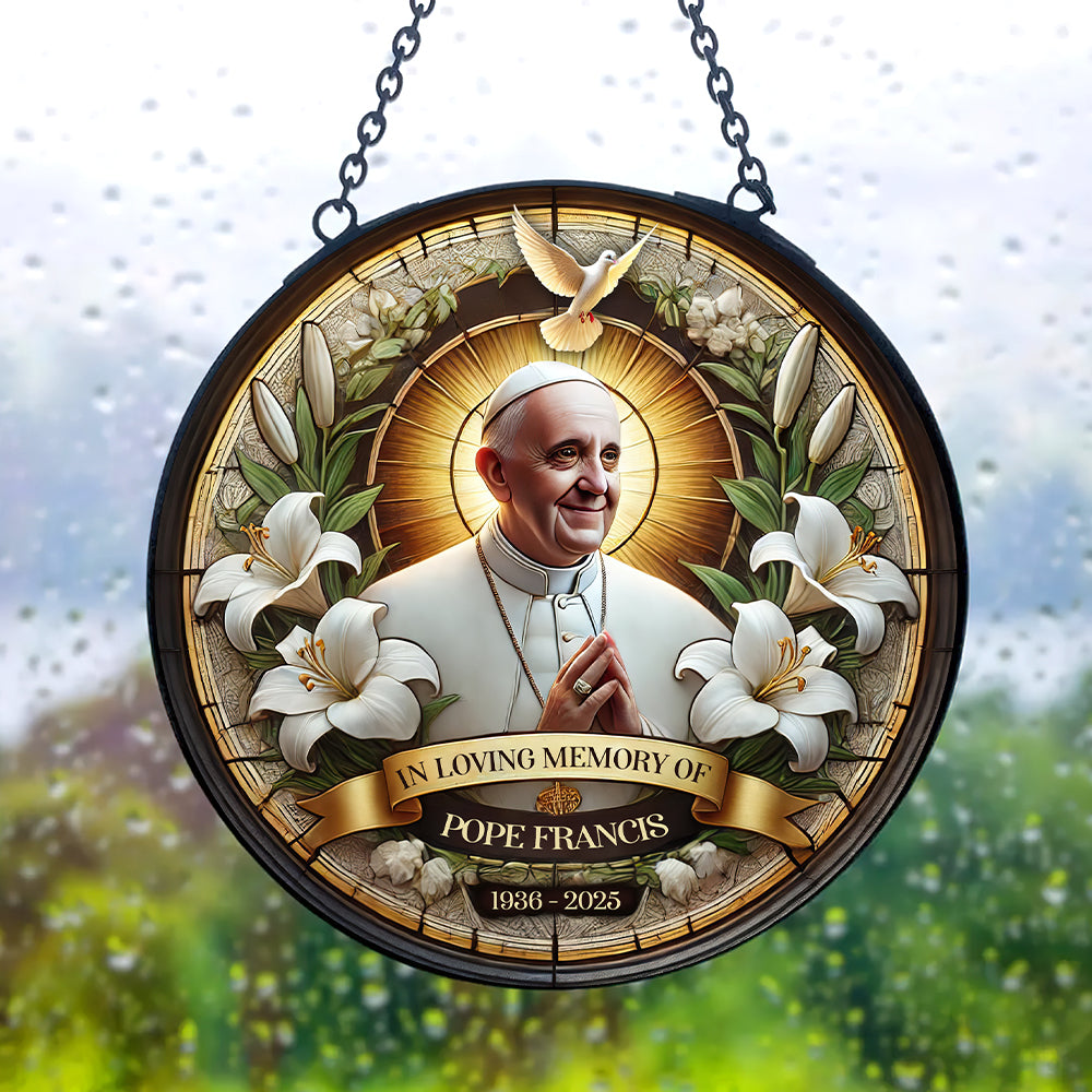 Alternative view of Forever In Our Prayers – Pope Francis Stained Glass 01HULU230425