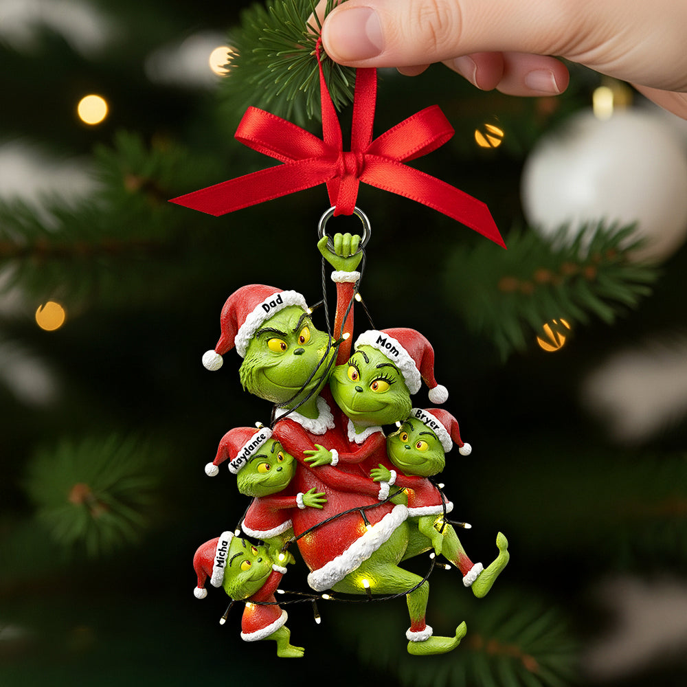 Fun Mischievous Christmas Ornament Personalized Gifts For Family 01QHDT150925