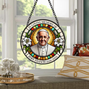 Alternative view of In Loving Memory of Pope Francis - Stained Glass Tribute 02HULU230425
