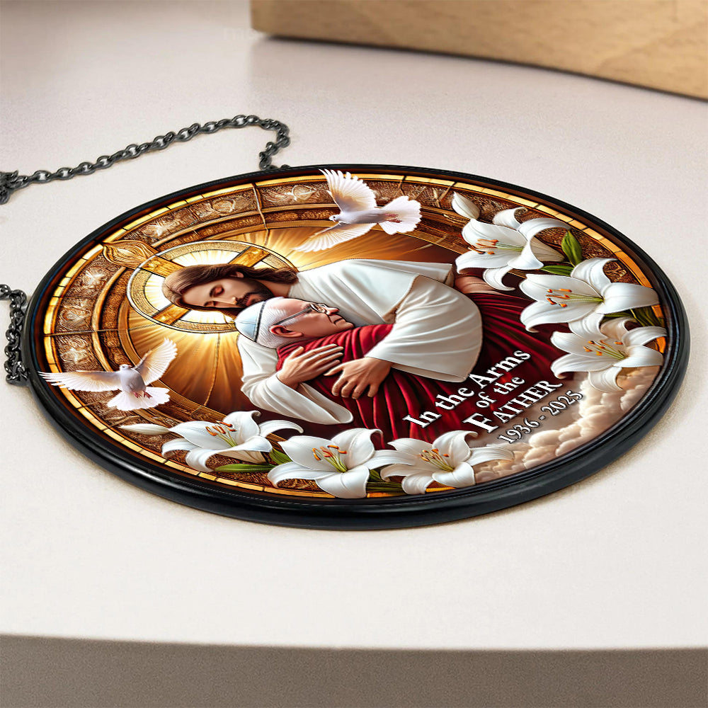 In The Arms Of The Father - Pope Francis Stained Glass Ornament 07hudt220425 - Image 3