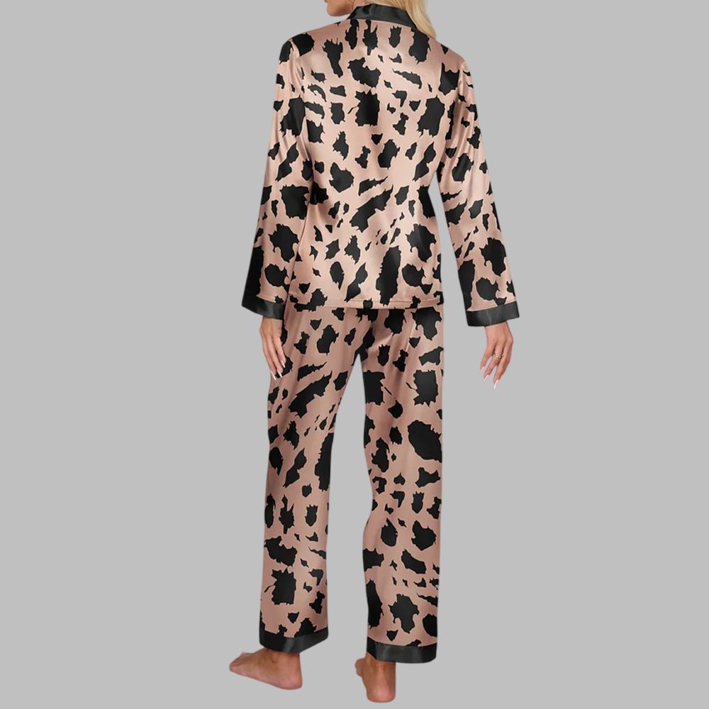 Irregular Graphic Pajama Set - Image 3