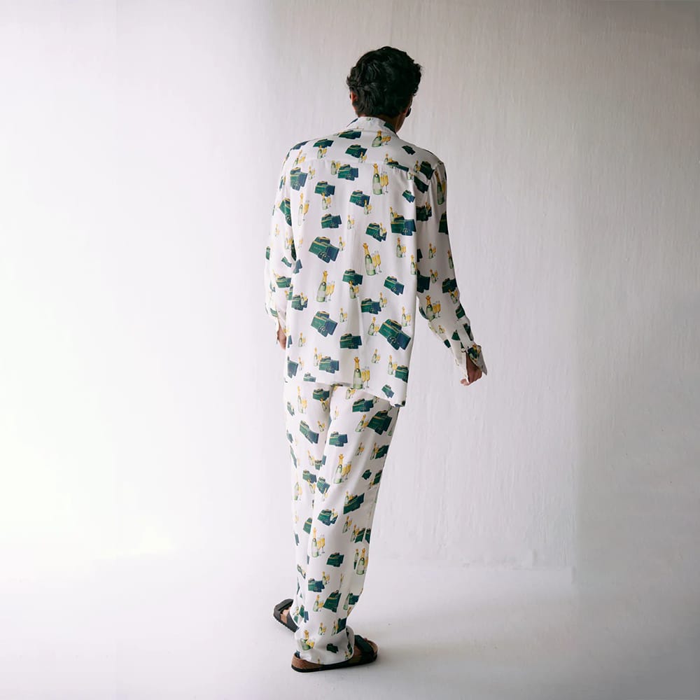 Leslie Bibb Kate The White Lotus Wine Print Pajamas - Image 3