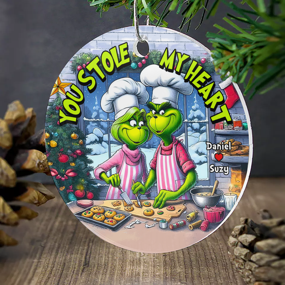 Personalized Gift For Couples, Round Acrylic Ornament 01huhu240924 Couple Baking In The Kitchen Cookies For Christmas - Image 4