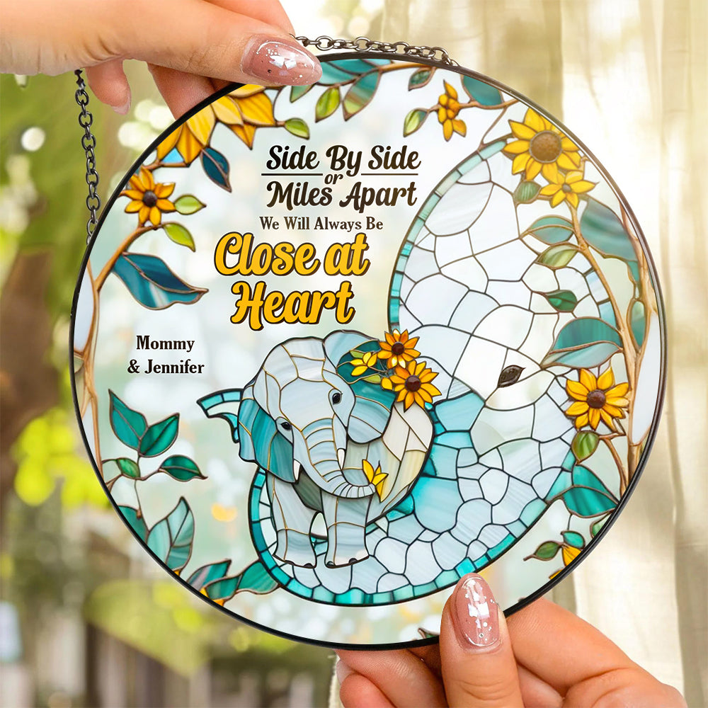 Alternative view of Personalized Gift For Mom Stained Glass, Mom & Baby Elephant Embracing With Trunk 02qhdt080325