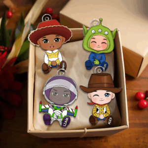 Alternative view of Personalized Gifts For Kids Christmas Ornament 01QHHU271124HA