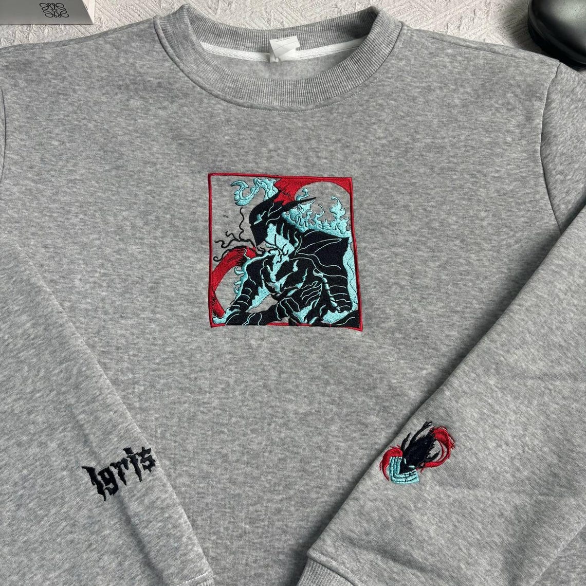 Solo Leveling Embroidered Sweatshirt, Igris Solo Leveling Hoodie, Anime Shirt, Gifts for Anime Lovers - Image 3