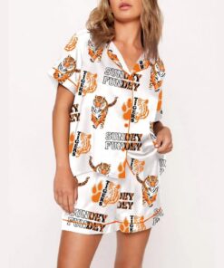 Alternative view of Sundey Fundey Pajama Set