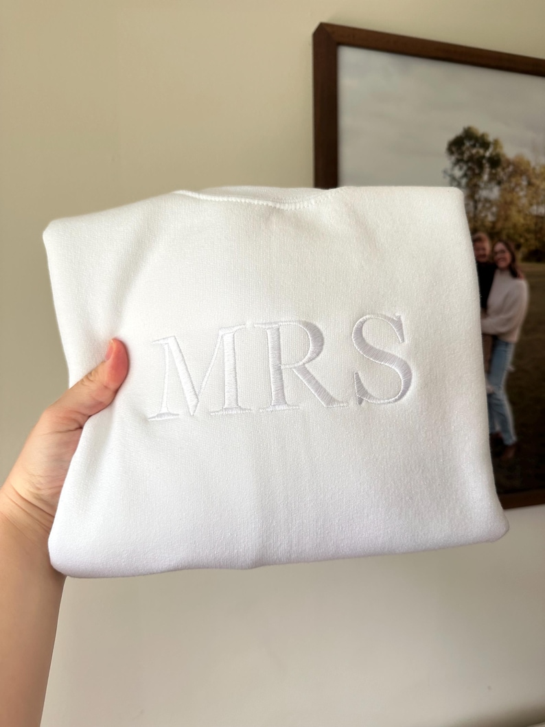 Mr and Mrs embroidered crewneck sweatshirts, husband wife matching, honeymoon wedding outfit - Image 2