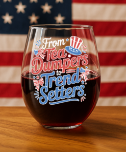 Alternative view of USA 250th Anniversary 250 Years of Freedom America Wine Glass