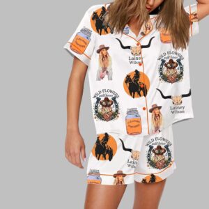 Alternative view of Wild Flowers Wild Horses Lainey Wilson Print Pajama Set