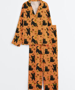 Women's Black Cat Pouncing Leaves Cozy Fall Halloween Long Sleeve Satin Pajama Set