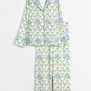 Womenâ€™s Blue And Green Hydrangea Long Sleeve Satin Pajama Set