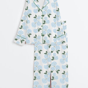 Women's Blue Hydrangea Nantucket Cottage Long Sleeve Satin Pajama Set