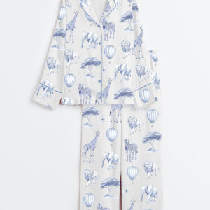 Women's Chinoiserie Safari Elephant Giraffe And Zebra Print Long Sleeve Satin Pajama Set