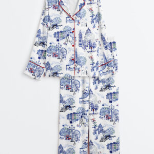 Women's Christmas In London Winter London Travel London Vibes Long Sleeve Satin Pajama Set