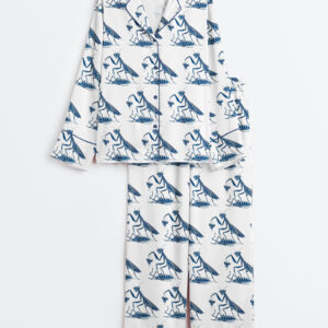 Women's Cockroach Twists Off Companion's Head Long Sleeve Satin Pajamas Set