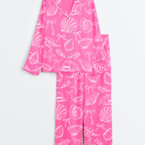 Womenâ€™s Coquette Seashell Beach Coastal Summer Vibes Print Long Sleeve Satin Pajama Set