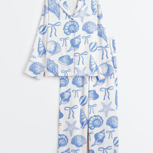 Womenâ€™s Coquette Seashell Summer Beach Coastal Blue Bow Print Long Sleeve Satin Pajama Set