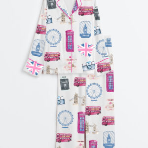 Women's London Britain Girls Trip Amalfi Coast Lake Como Travel Long Sleeve Satin Pajamas Set