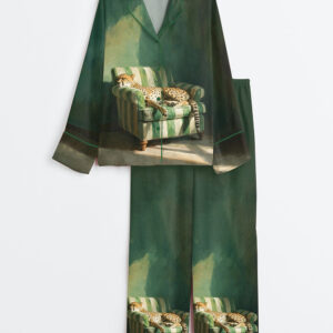 Womenâ€™s Relaxed Cheetah Oil Artistic Animal Emerald Green Long Sleeve Satin Pajama Set